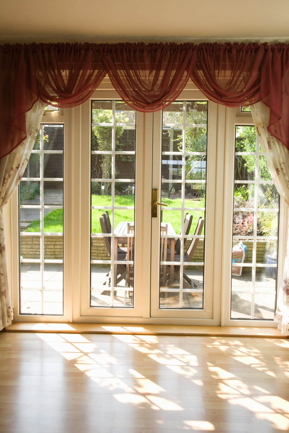 3 Versatile Window Treatments To Consider For Your Home